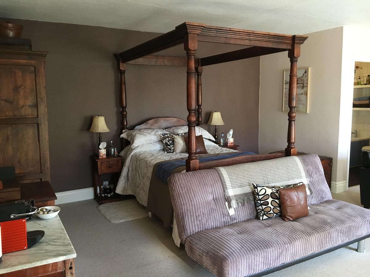 The Clytha Arms Hotel Abergavenny Kültér fotó